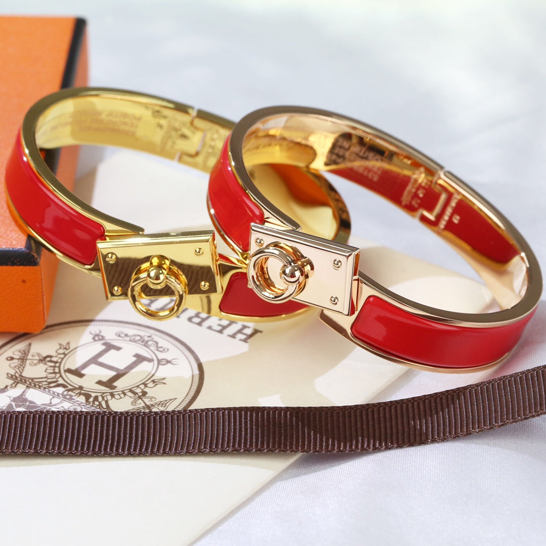 HELENE RING LOCK BRACELET