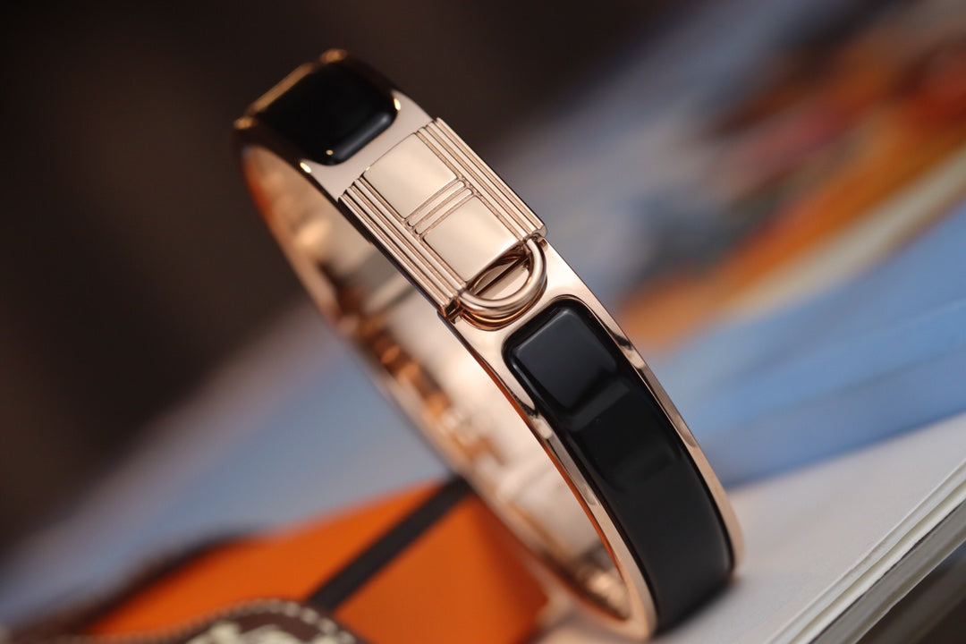 HELENE LOCK BLACK BRACELET ROSE GOLD