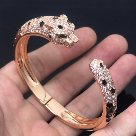 Pulsera grande Panthère con diamantes