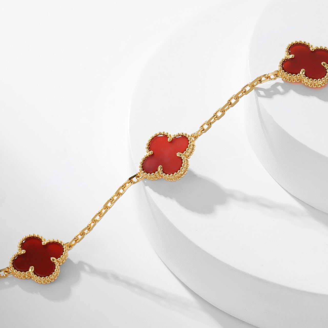 CLOVER 10 MOTIFS CARNELIAN NECKLACE