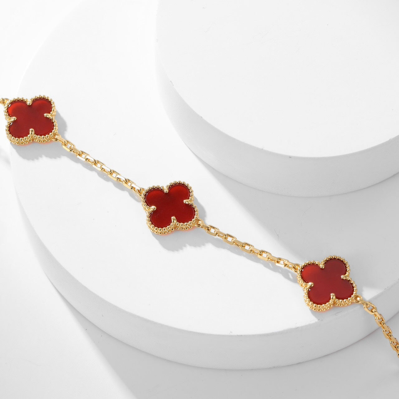 CLOVER 10 MOTIFS CARNELIAN NECKLACE
