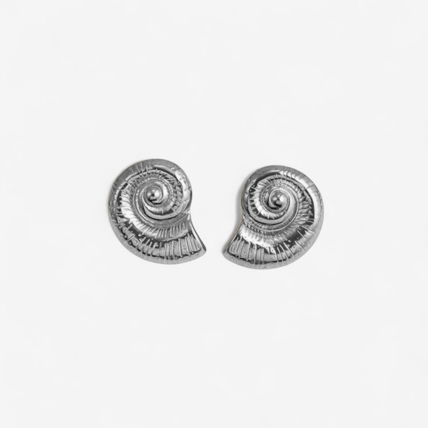 Pendientes de concha gruesos